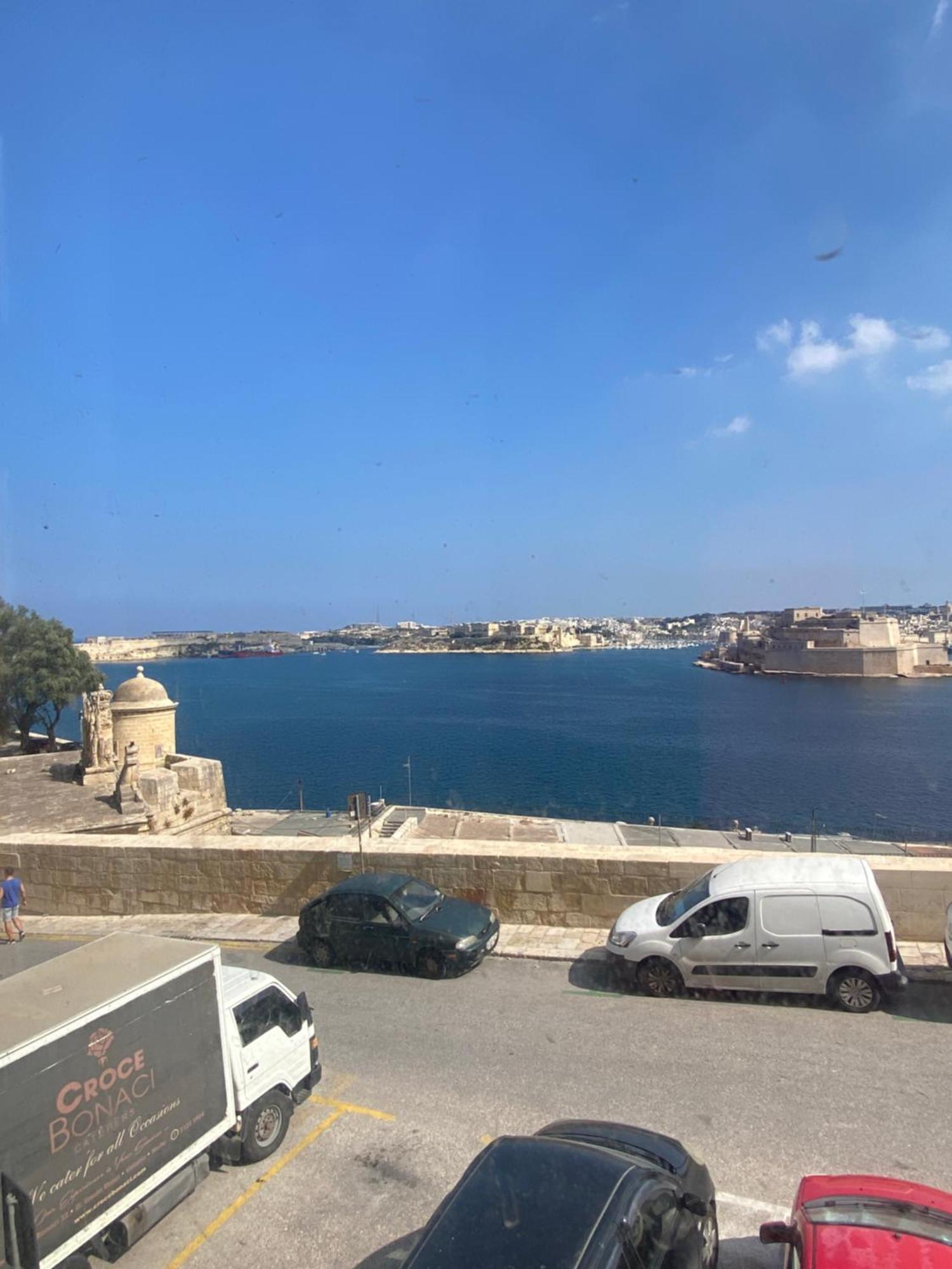 Valletta Seaview Townhouse Luaran gambar